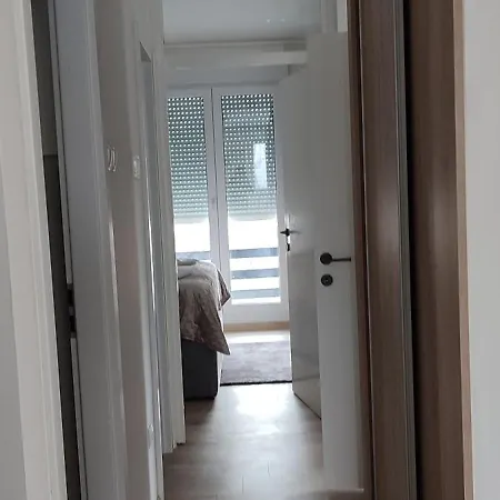 Sunny Apartment Osijek, Self Check In Exterior photo